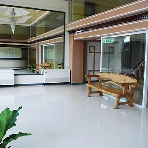 https://hotel-uno.davao-hotels.com