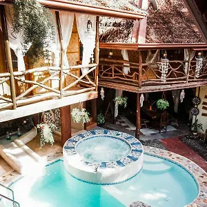 https://natura-vista.hotelspanglao.com